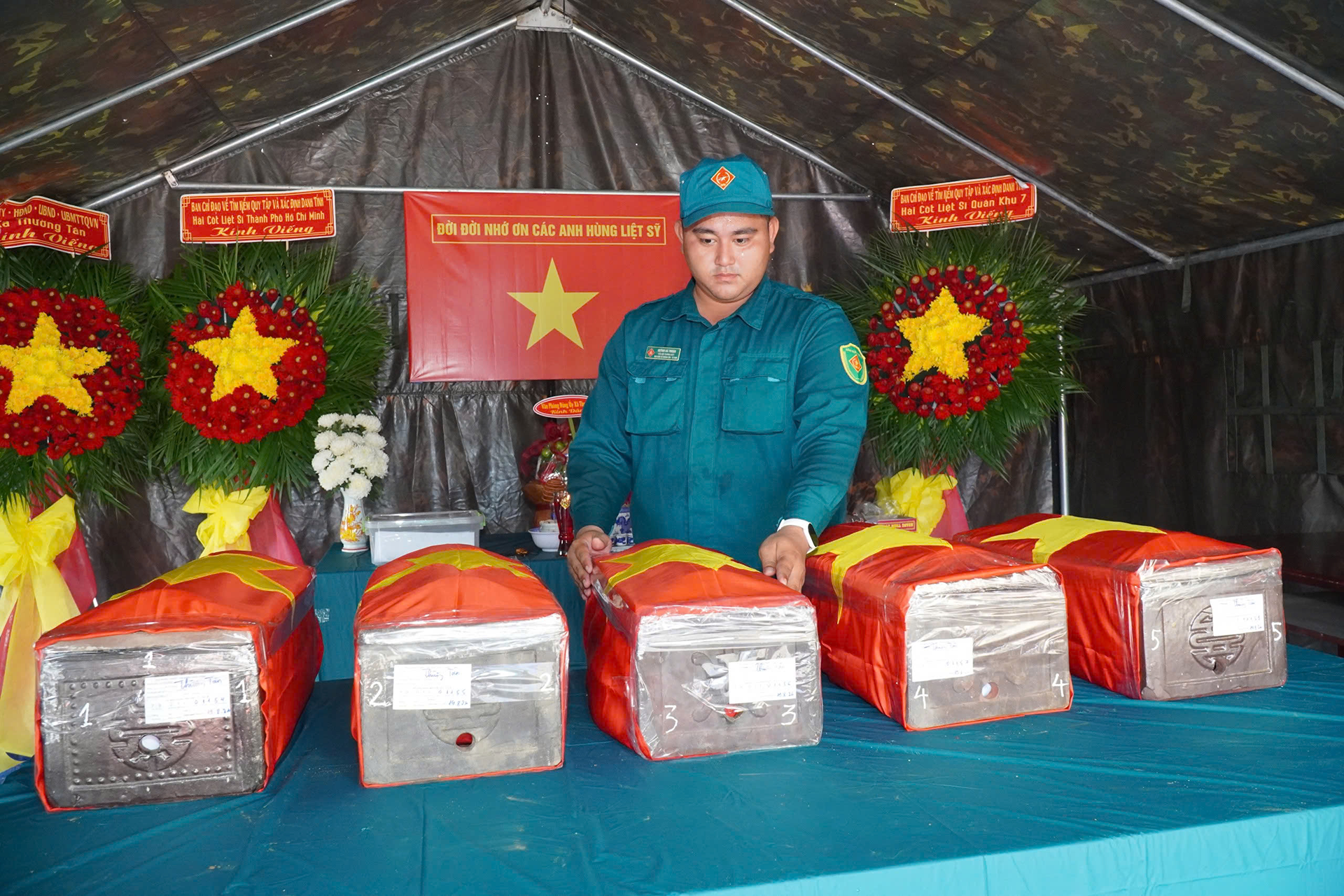 hài cốt liệt sĩ 002.png