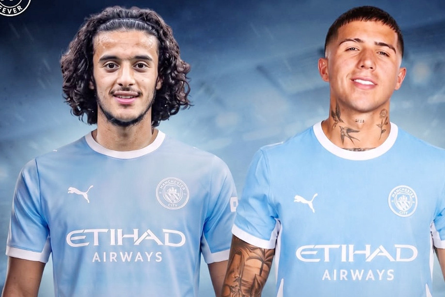 Man City tức tốc chiêu mộ tiền vệ mới thay Rodri