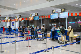 San bay Lien Khuong 6.jpg