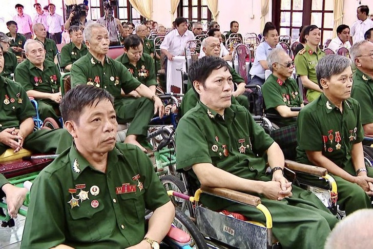 Tăng trợ cấp người có công, thêm nhiều chính sách hỗ trợ tìm mộ liệt sĩ