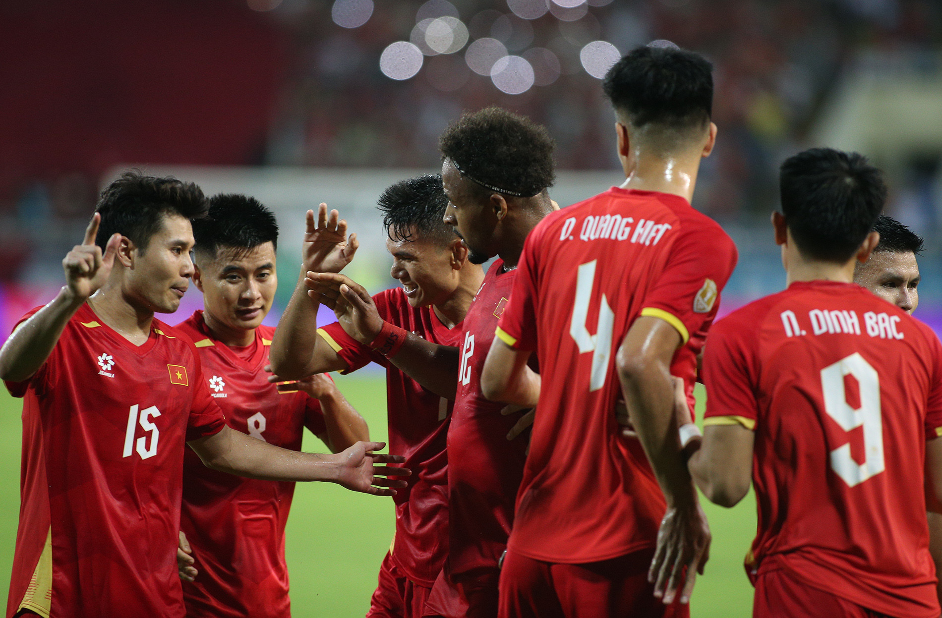 tuyen viet nam malaysia 2.JPG