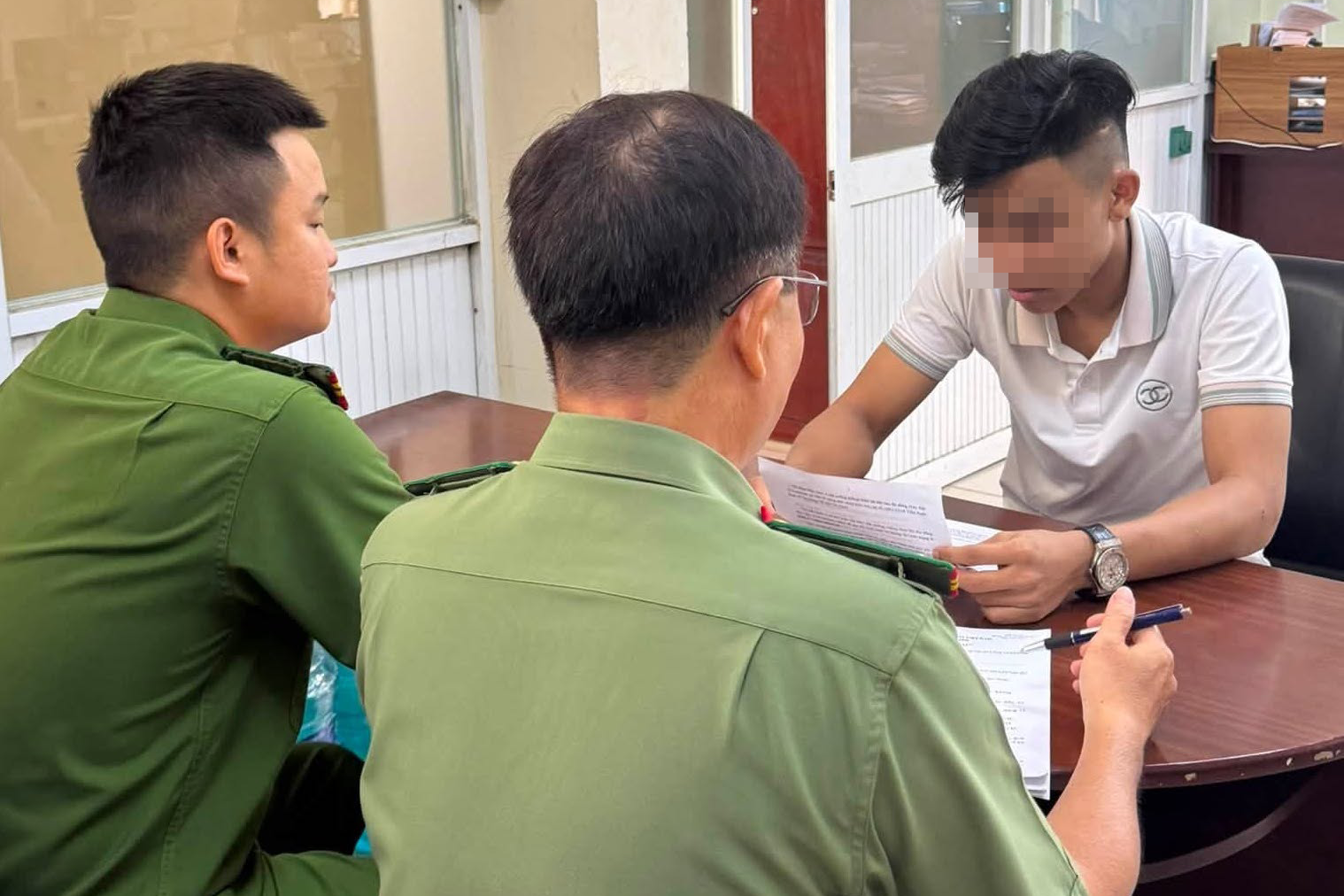 Xử lý TikToker 'Li Minh Hô Quận 7' sau màn thách đấu ghê rợn trên livestream