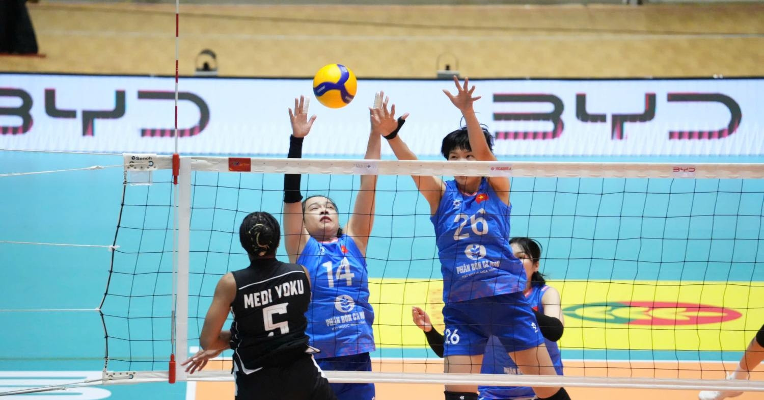 Trực tiếp bóng chuyền nữ Việt Nam 0-1 Thái Lan: Liên tục bám đuổi