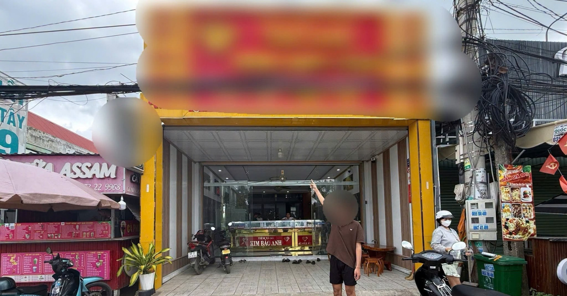 Cướp giật tại tiệm vàng: Thủ đoạn của nam thanh niên 19 tuổi