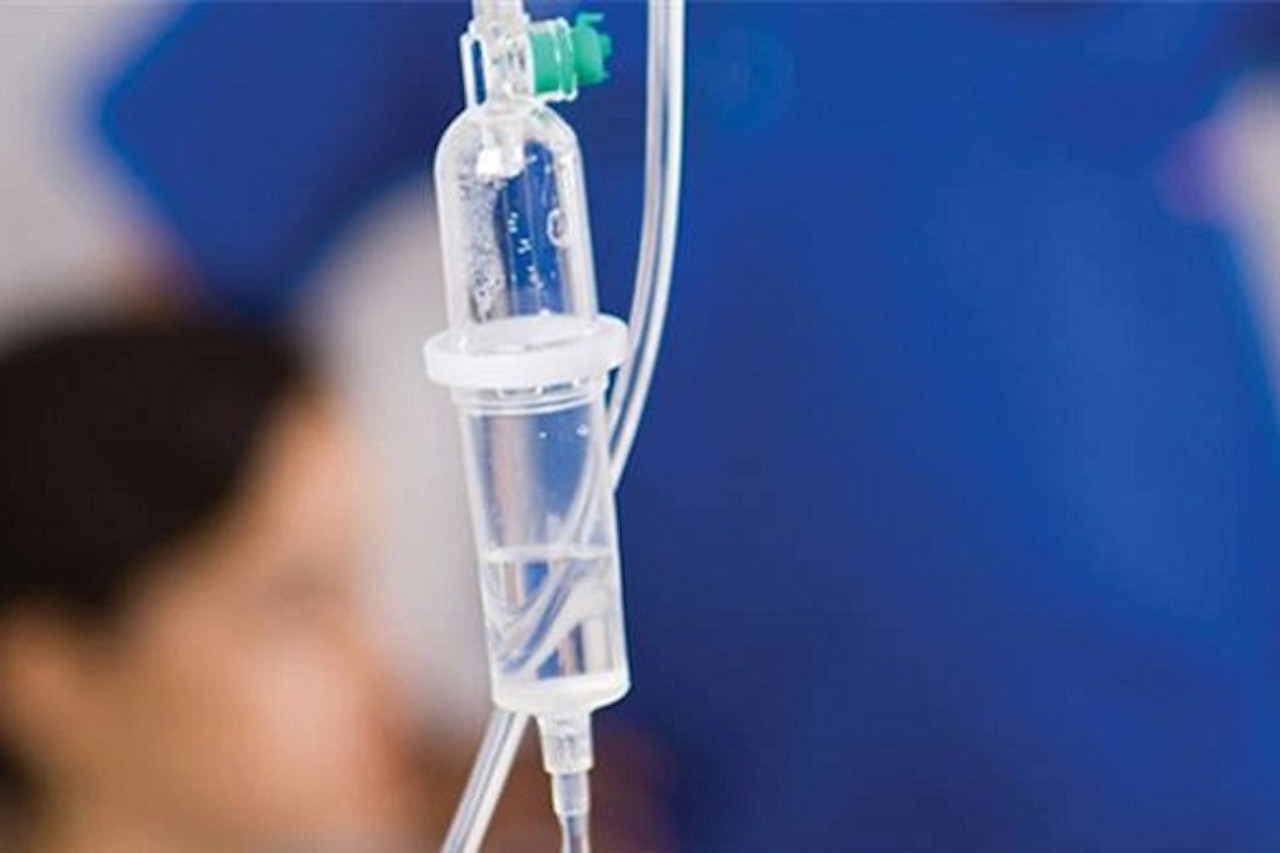 Đau ngực gọi truyền dịch tại nhà, người đàn ông tụt nhịp tim nguy kịch
