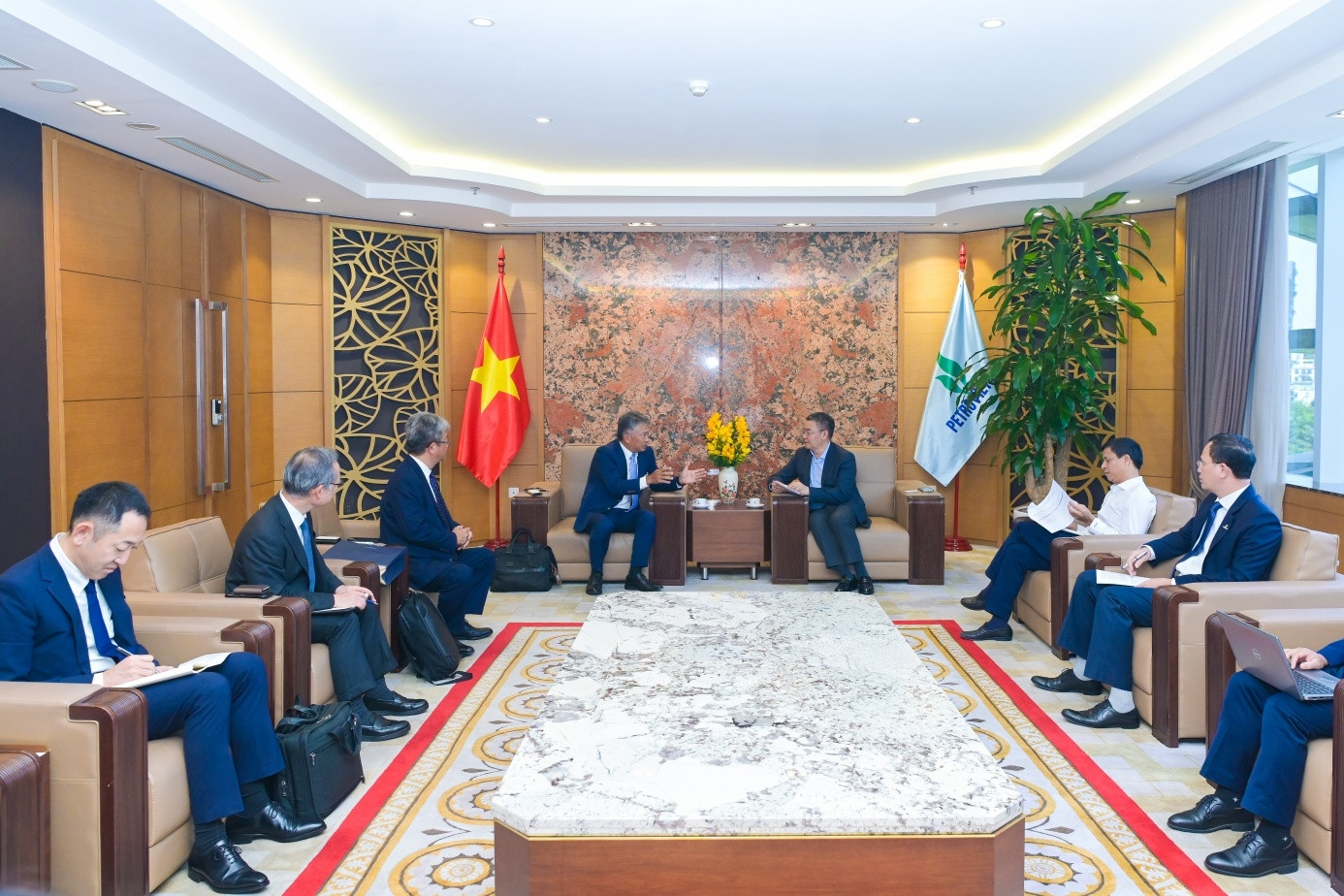 Petrovietnam và Mitsui thúc đẩy hợp tác trong lĩnh vực năng lượng