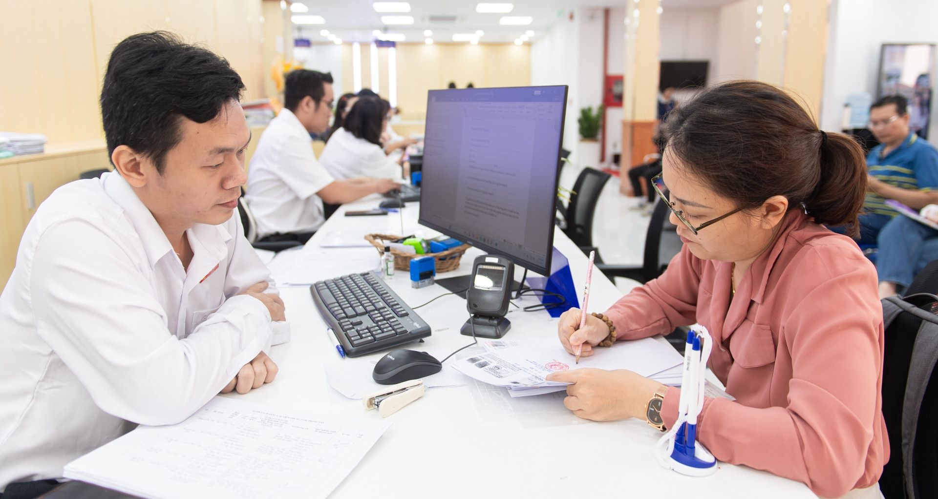 TPHCM chỉ ra 3 cách làm giúp chính quyền hai cấp vận hành thông suốt