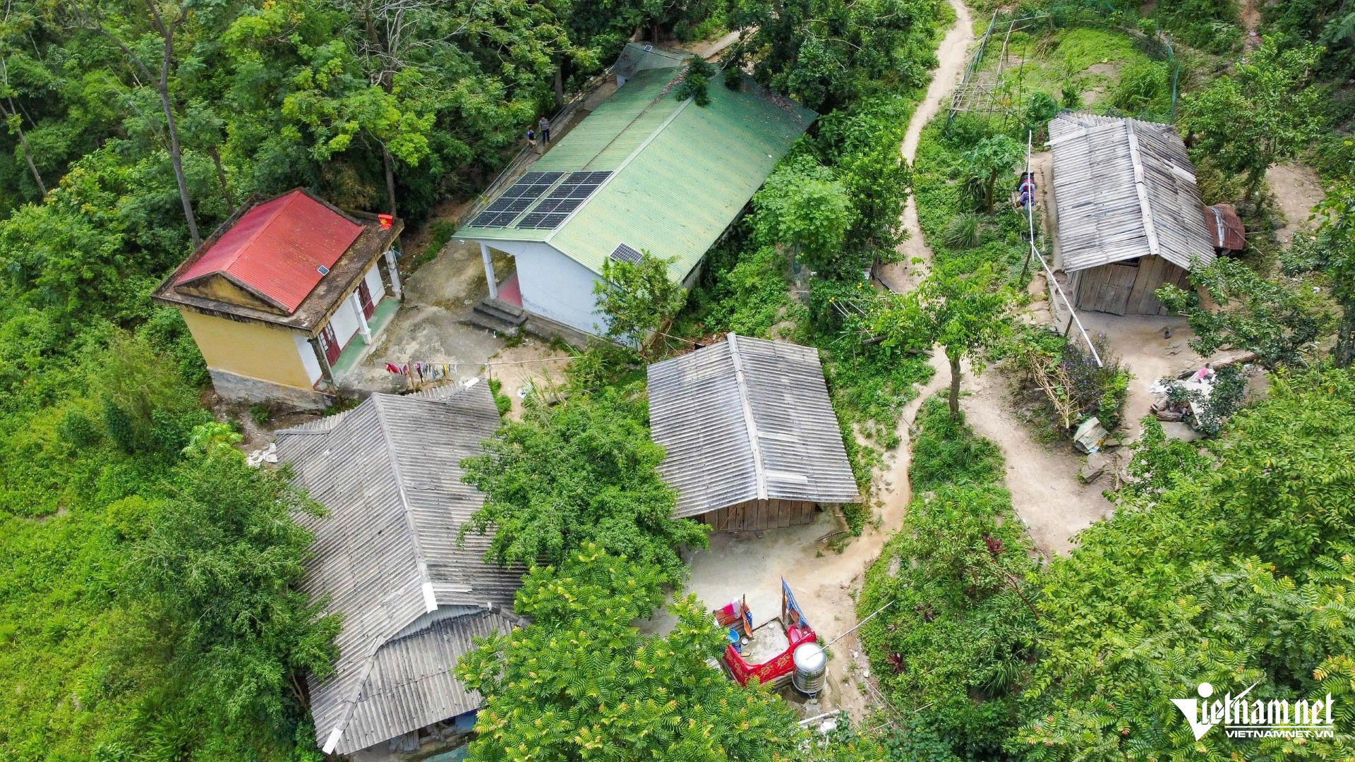 W-a1Điểm trường ở miền núi.jpg