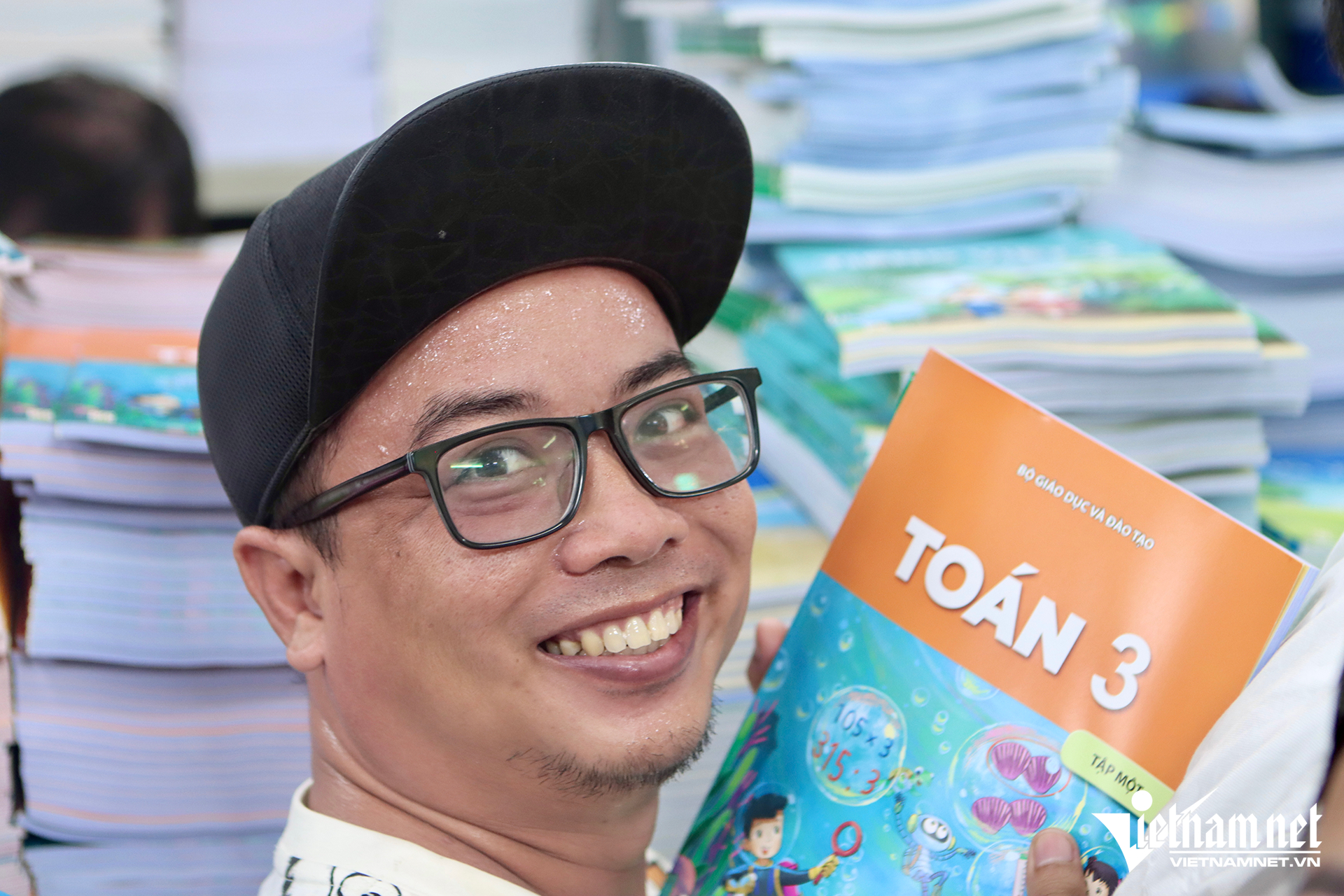 W-Sách giáo khoa 08.png