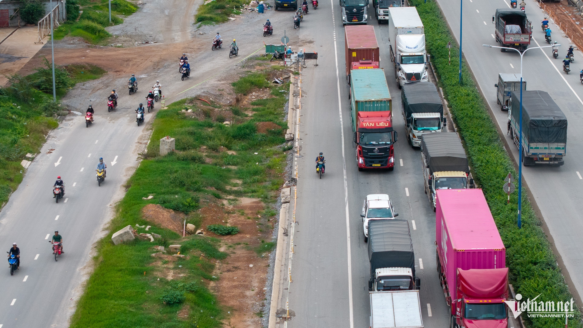 W-Xe máy đi ngược chiều Tuấn Hùng 48.jpg