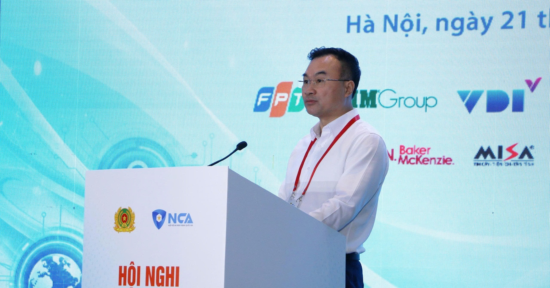 Bắt giữ hơn 200 người nước ngoài liên quan lừa đảo trực tuyến