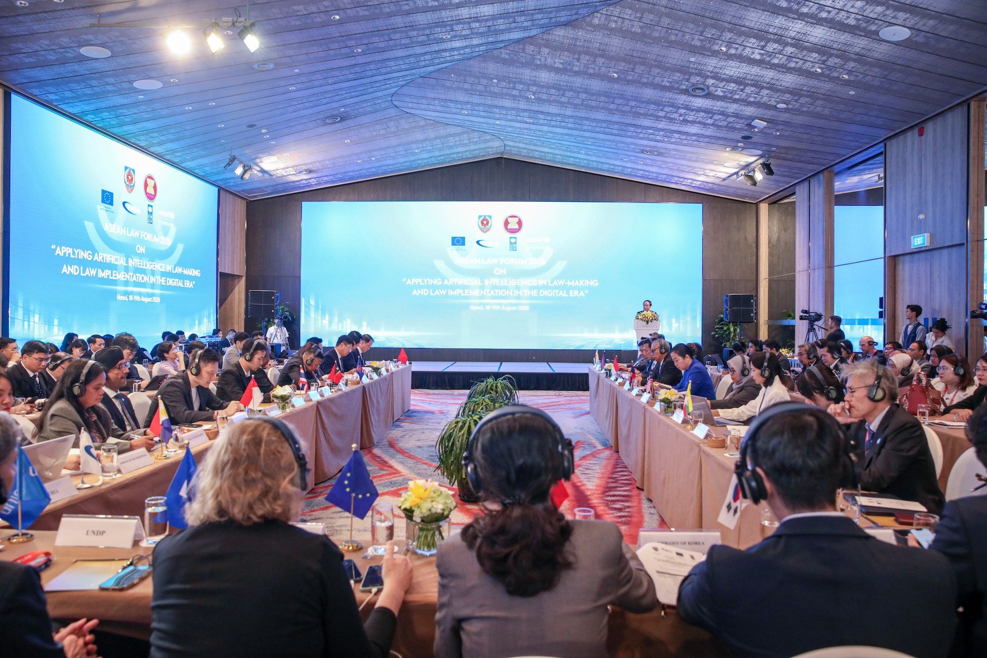 CMC OpenAI giới thiệu nền tảng AI pháp lý tại Diễn đàn Pháp luật ASEAN 2026