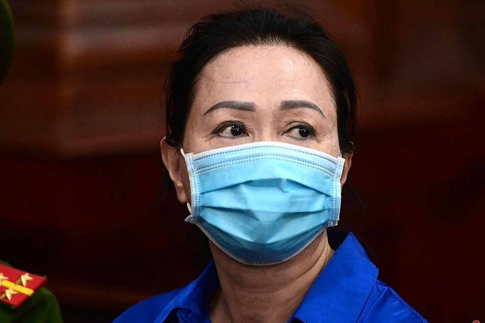 Đấu giá bộ trang sức kim cương 25 tỷ đồng của bà Trương Mỹ Lan