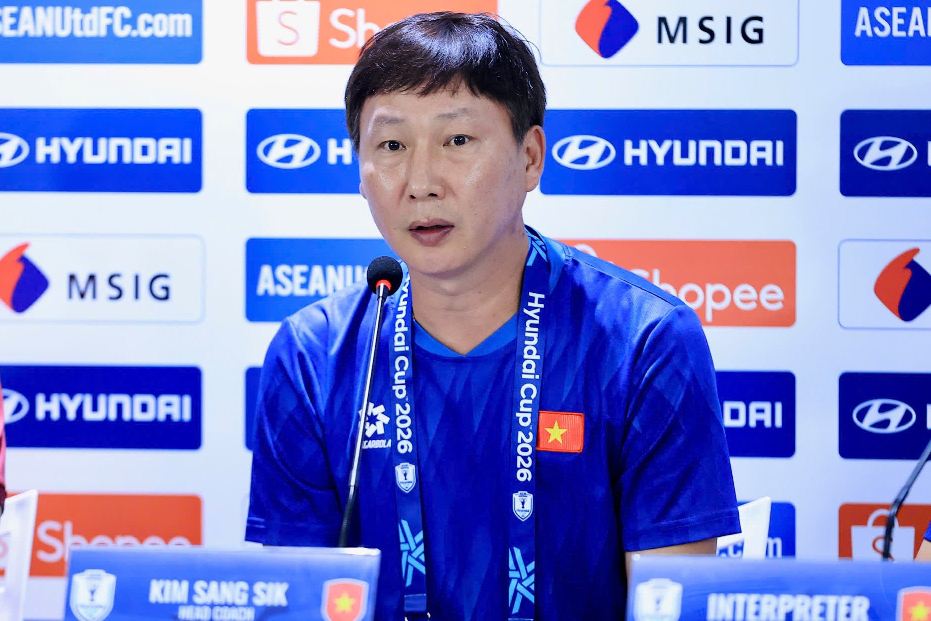 HLV Kim Sang Sik: Tuyển Việt Nam đấu Thái Lan với niềm kiêu hãnh