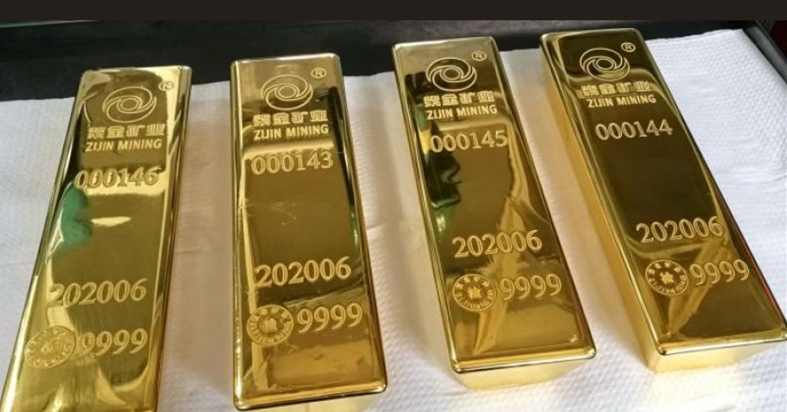 Vàng bùng nổ sát 4.600 USD/ounce, 3 yếu tố quyết định đà tăng tiếp theo