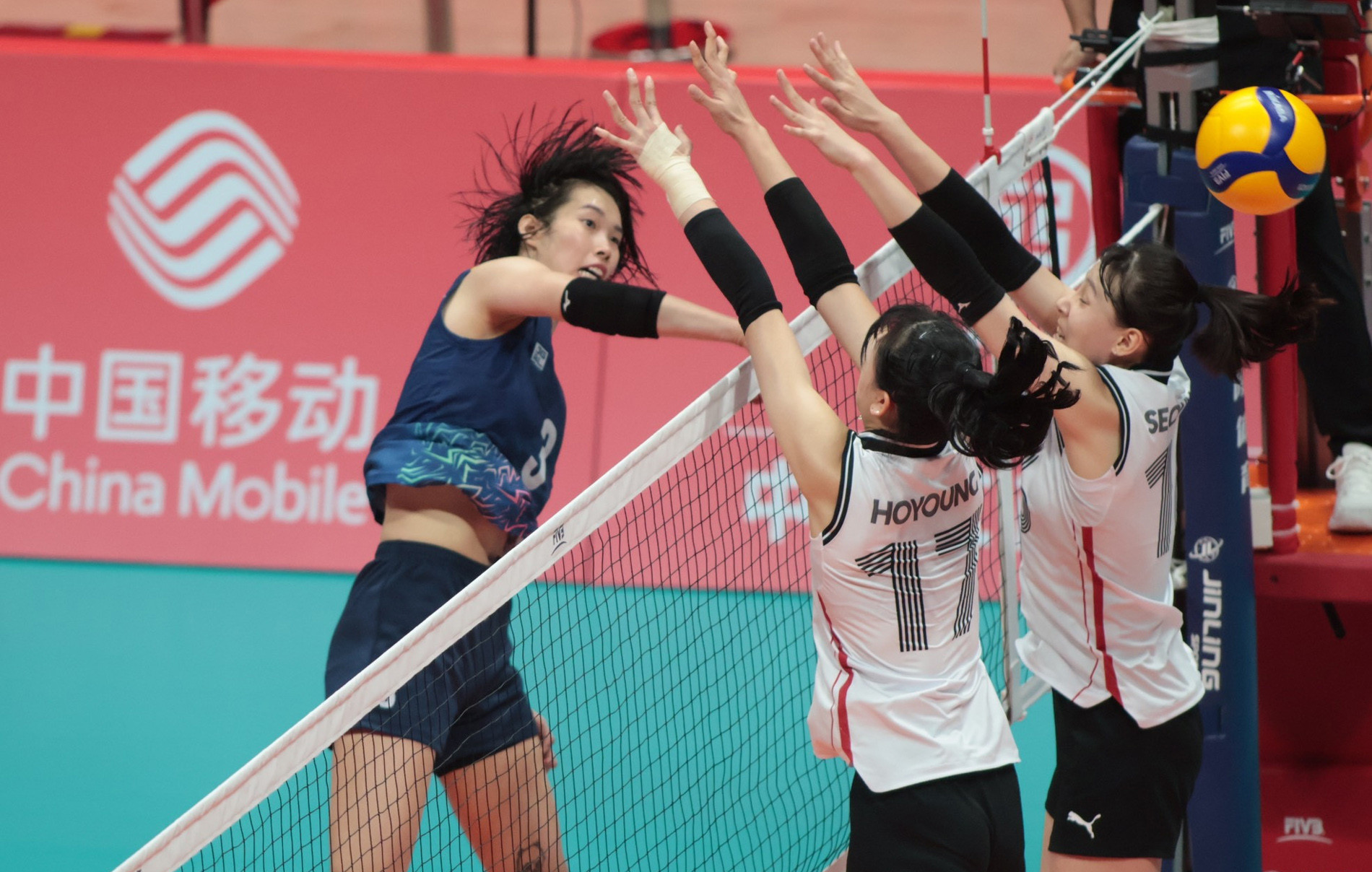 thanh thuy 2 437.jpg