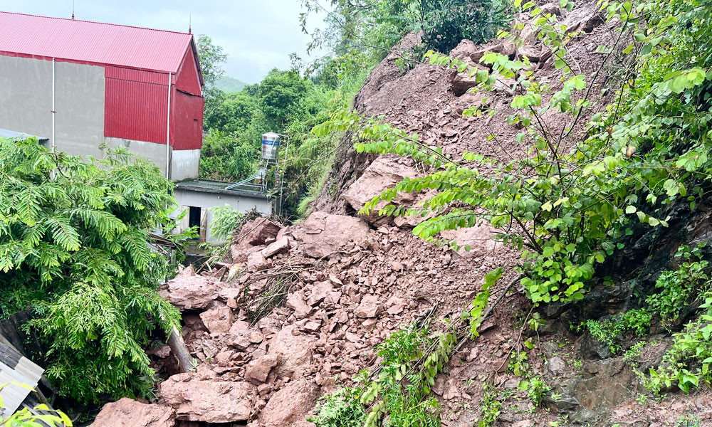 6 xa bien son sat lo.jpg