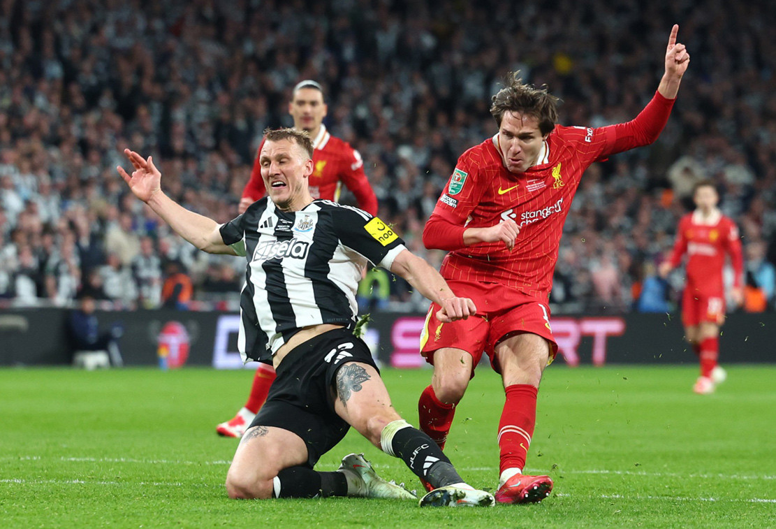 platform_liverpooloffside_sbnation_com gettyimages 2204910407.jpg