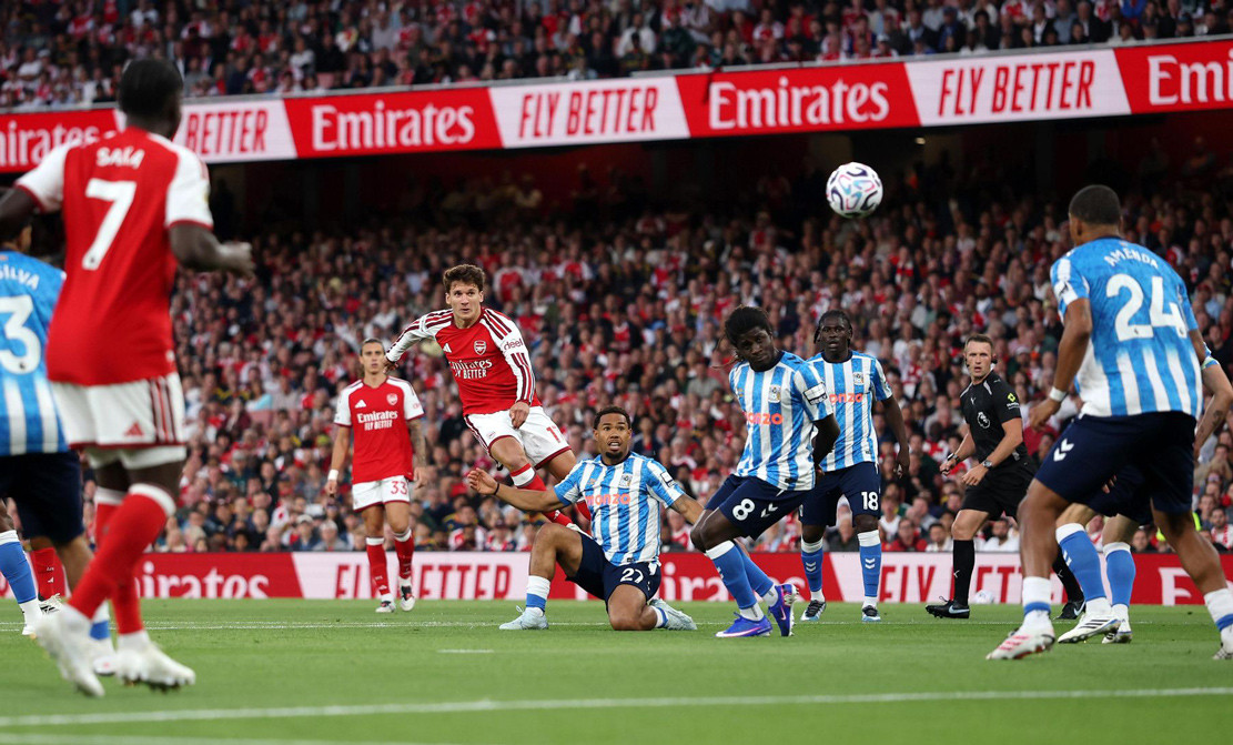 resources_premierleague_pulselive_com 2291453230 (2).jpg