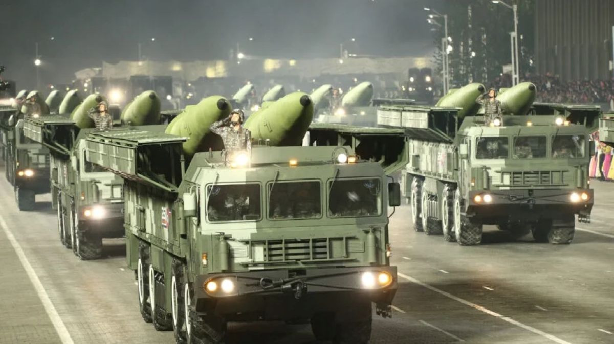 Tên lửa KN 30.jpg