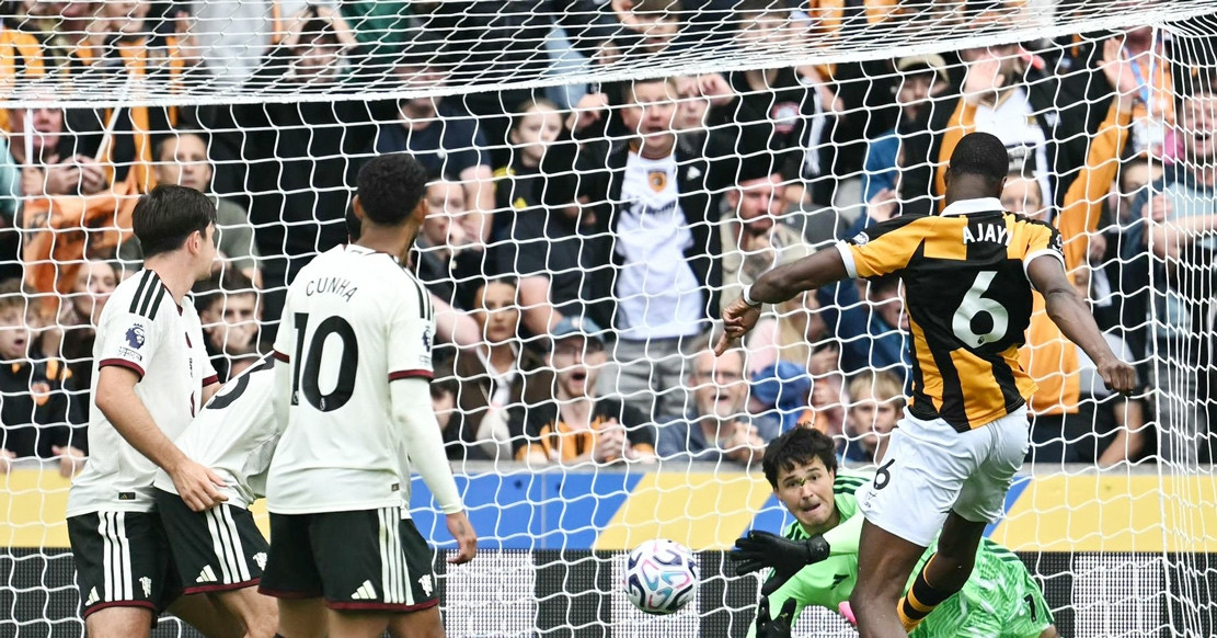 Trực tiếp Hull 2-0 MU: Cú sốc ngày ra quân (H1)