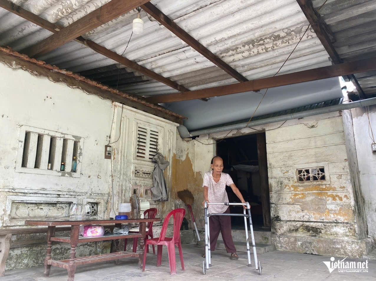 W-a Bà Hồng2.jpg
