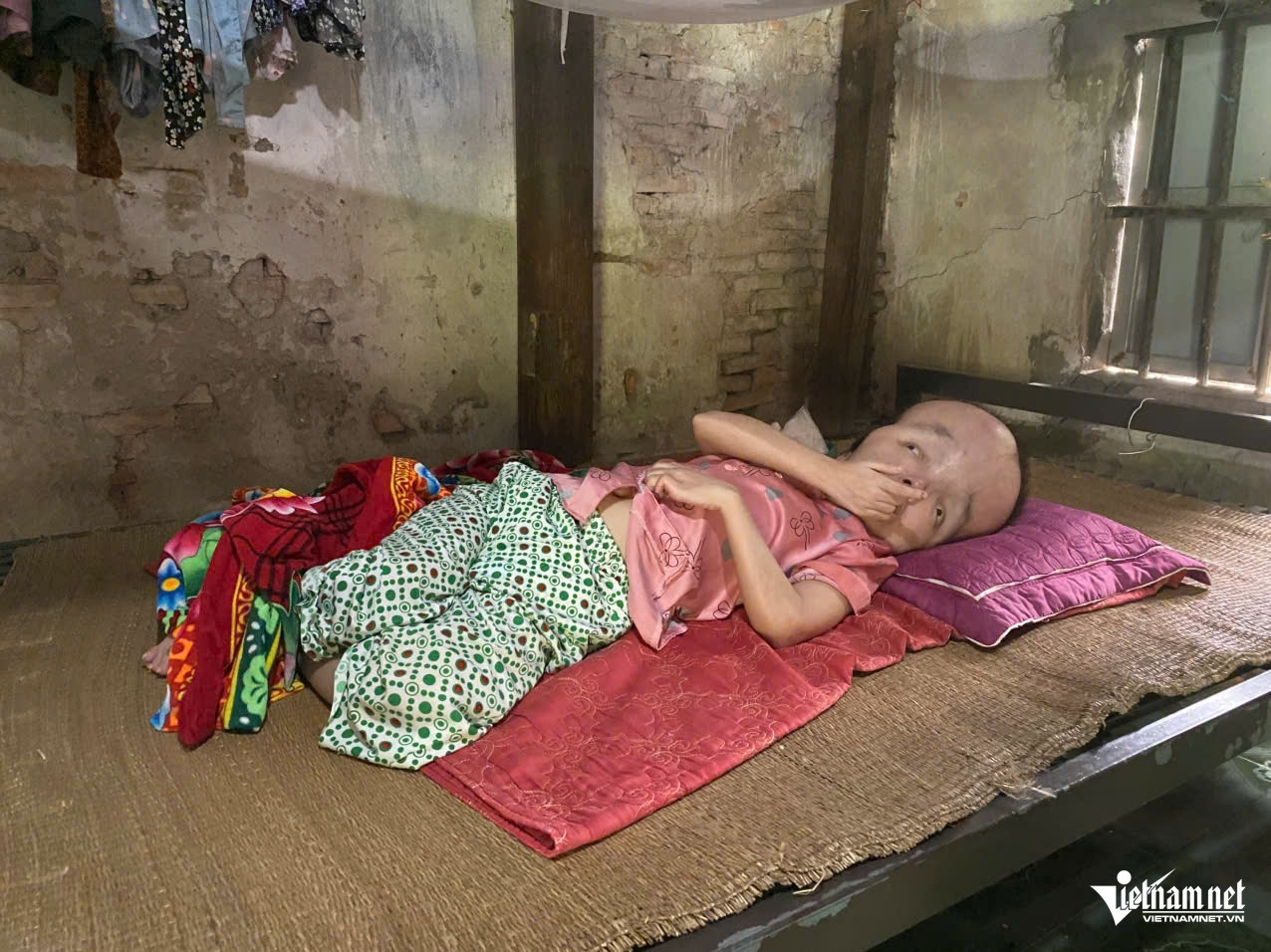 W-a Bà Hồng7.jpg