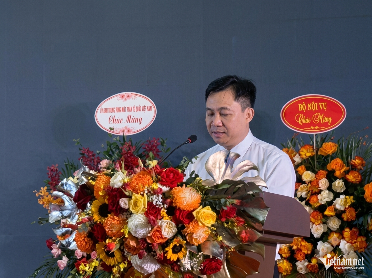 https://static-images.vnncdn.net/vps_images_publish/000001/000003/2026/8/22/w-dien-anh3-1825.png