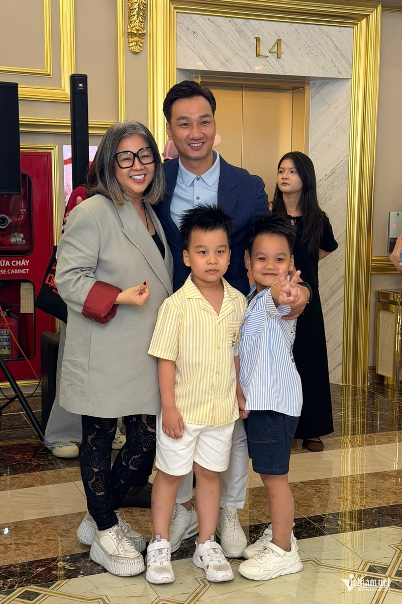 W-MC Thanh Trung 001.jpg