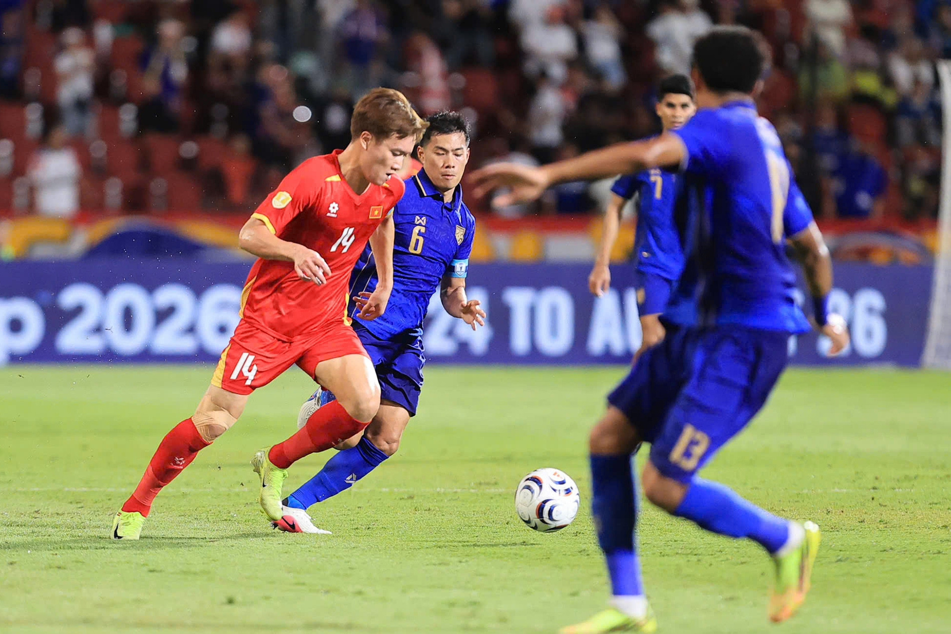 7 phút kinh hoàng của Thái Lan ở chung kết ASEAN Cup