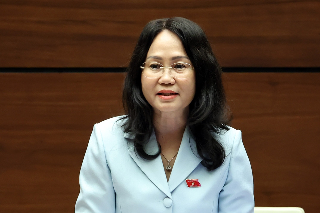 Bộ trưởng Lâm Thị Phương Thanh giải trình việc dời di tích để làm đường nối sân bay Gia Bình