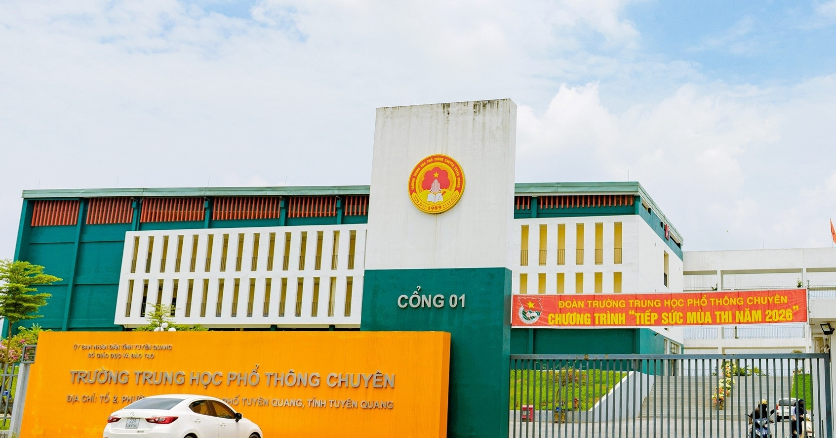 Loạt thí sinh chuyên Tuyên Quang đỗ Bách khoa, Kinh tế Quốc dân, Y Hà Nội