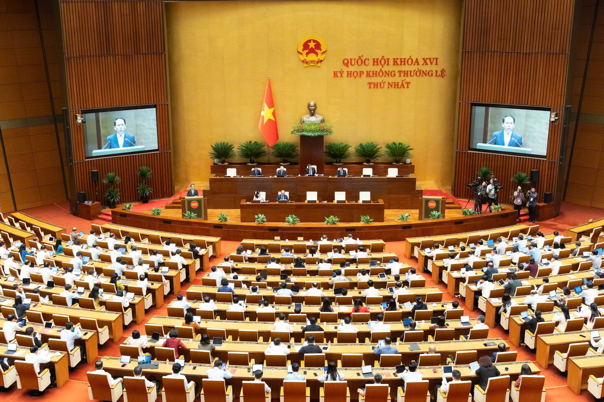 Nhà nước bồi thường nếu người chống tham nhũng, tiêu cực chịu thiệt hại