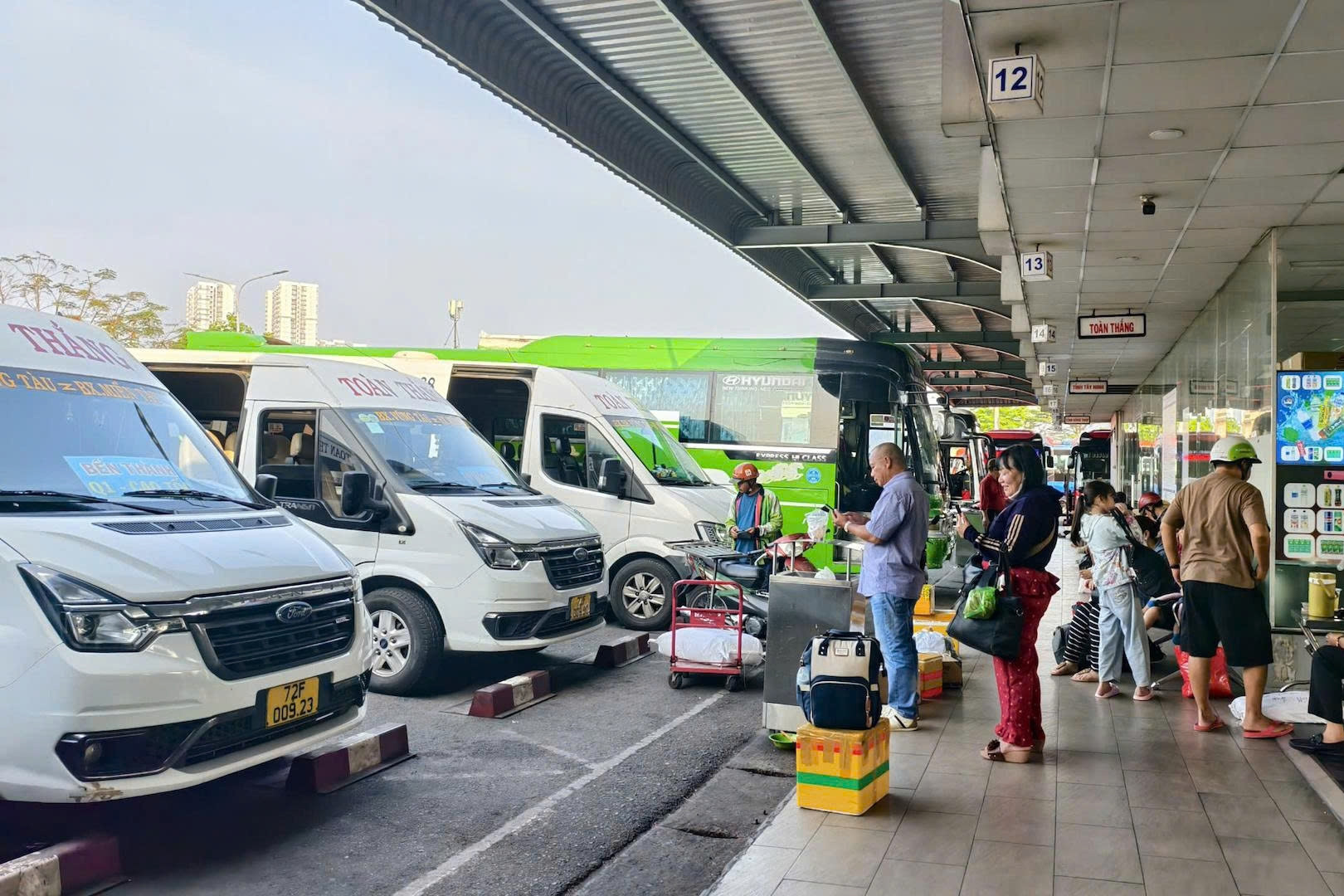 Vé xe khách dịp 2/9 tăng tới 40%, có tuyến lên gần 1 triệu đồng