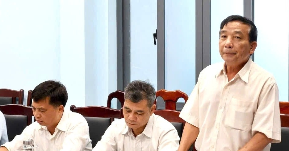 Biểu dương 5 hiệu trưởng, hiệu phó ở Đắk Lắk xin thôi làm quản lý