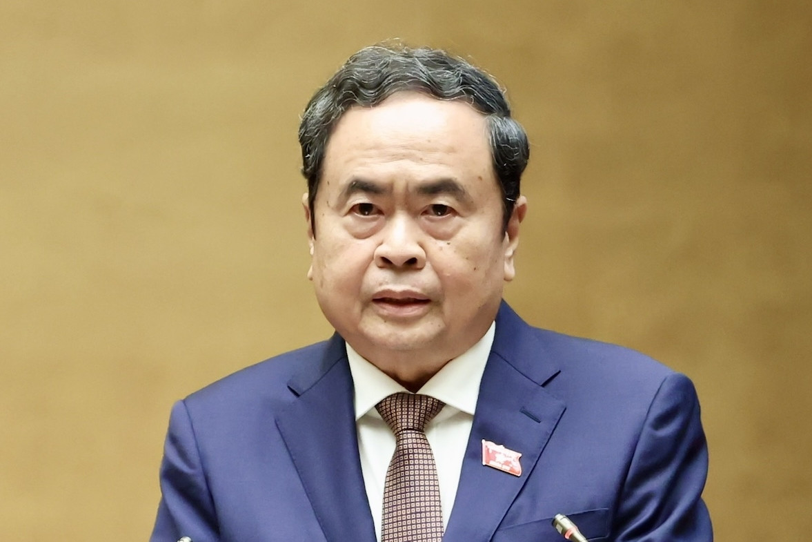 Chủ tịch Quốc hội: Không để người dân, doanh nghiệp phải chờ đợi