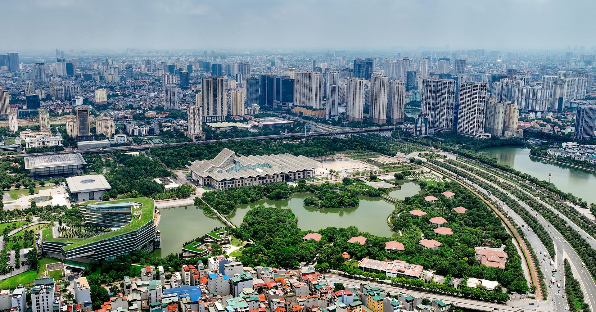 Hà Nội tính &amp;apos;xoá&amp;apos; ngập úng bằng hồ điều hòa, bể ngầm trữ nước mưa