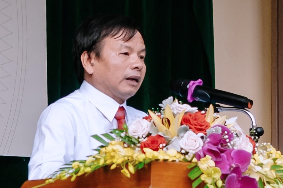 Hiệu trưởng THPT ở Hà Tĩnh chia sẻ việc xin nghỉ, hai hiệu phó làm giáo viên