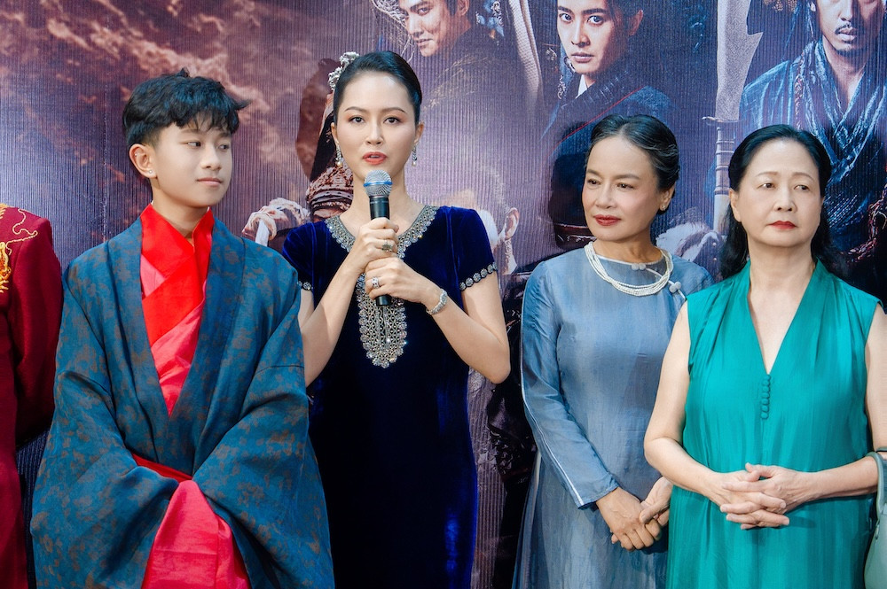 https://static-images.vnncdn.net/vps_images_publish/000001/000003/2026/8/24/ho-linh-kt117-1232.jpg