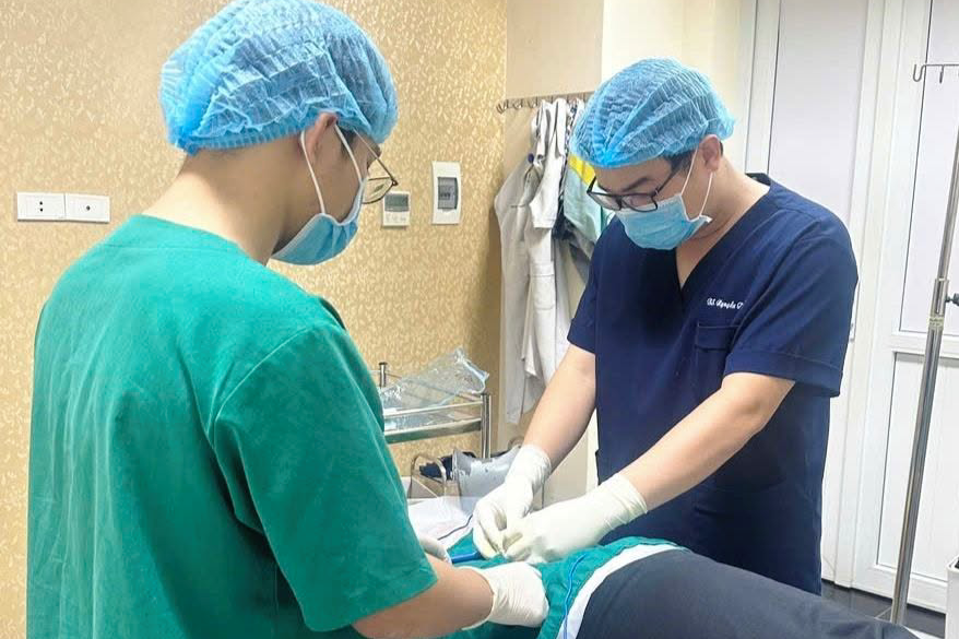 Nam sinh 17 tuổi mắc lậu, bác sĩ bất ngờ trước lời khẳng định của bệnh nhân