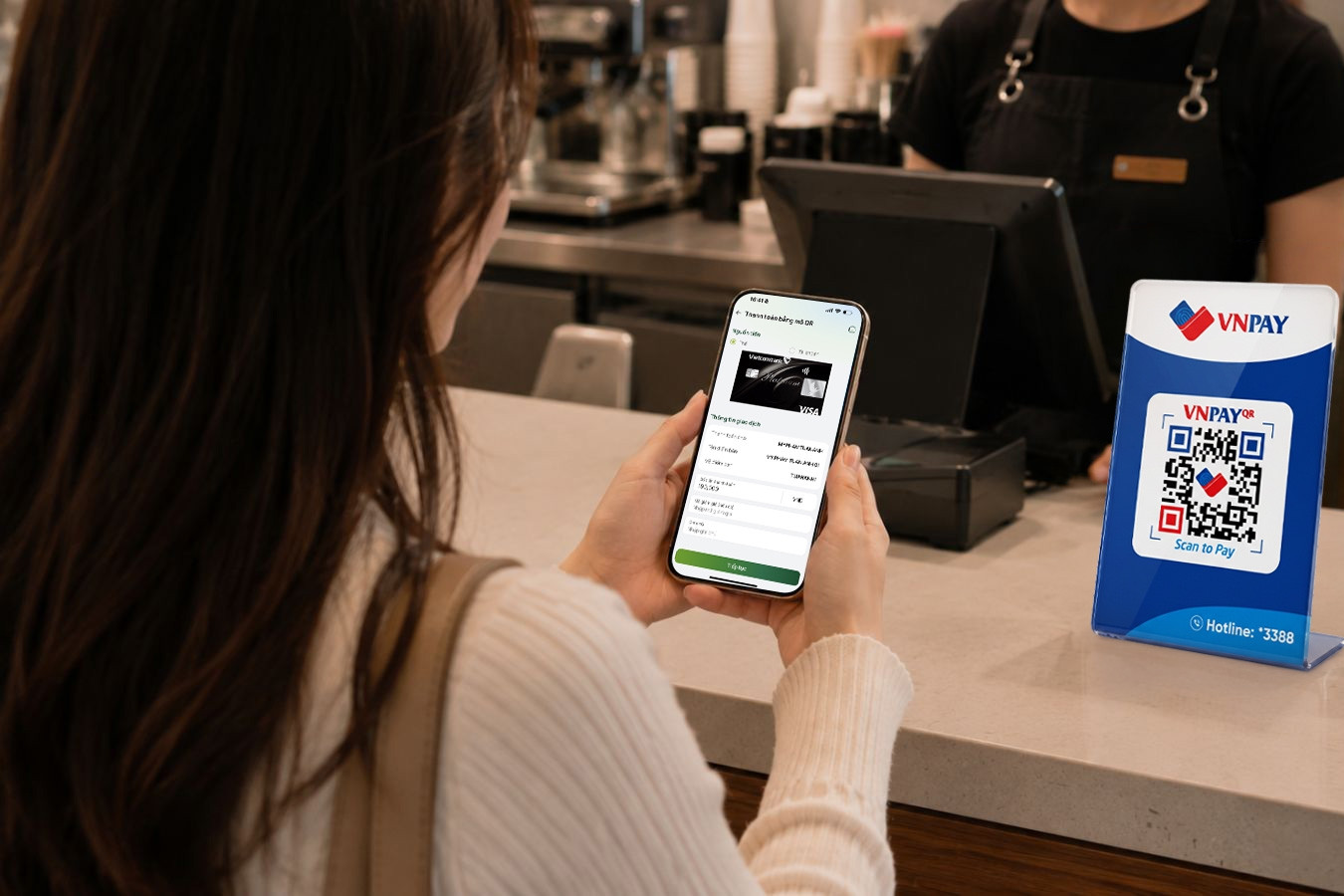 Quét VNPAY-QR, thanh toán bằng thẻ tín dụng ngay trên ứng dụng ngân hàng
