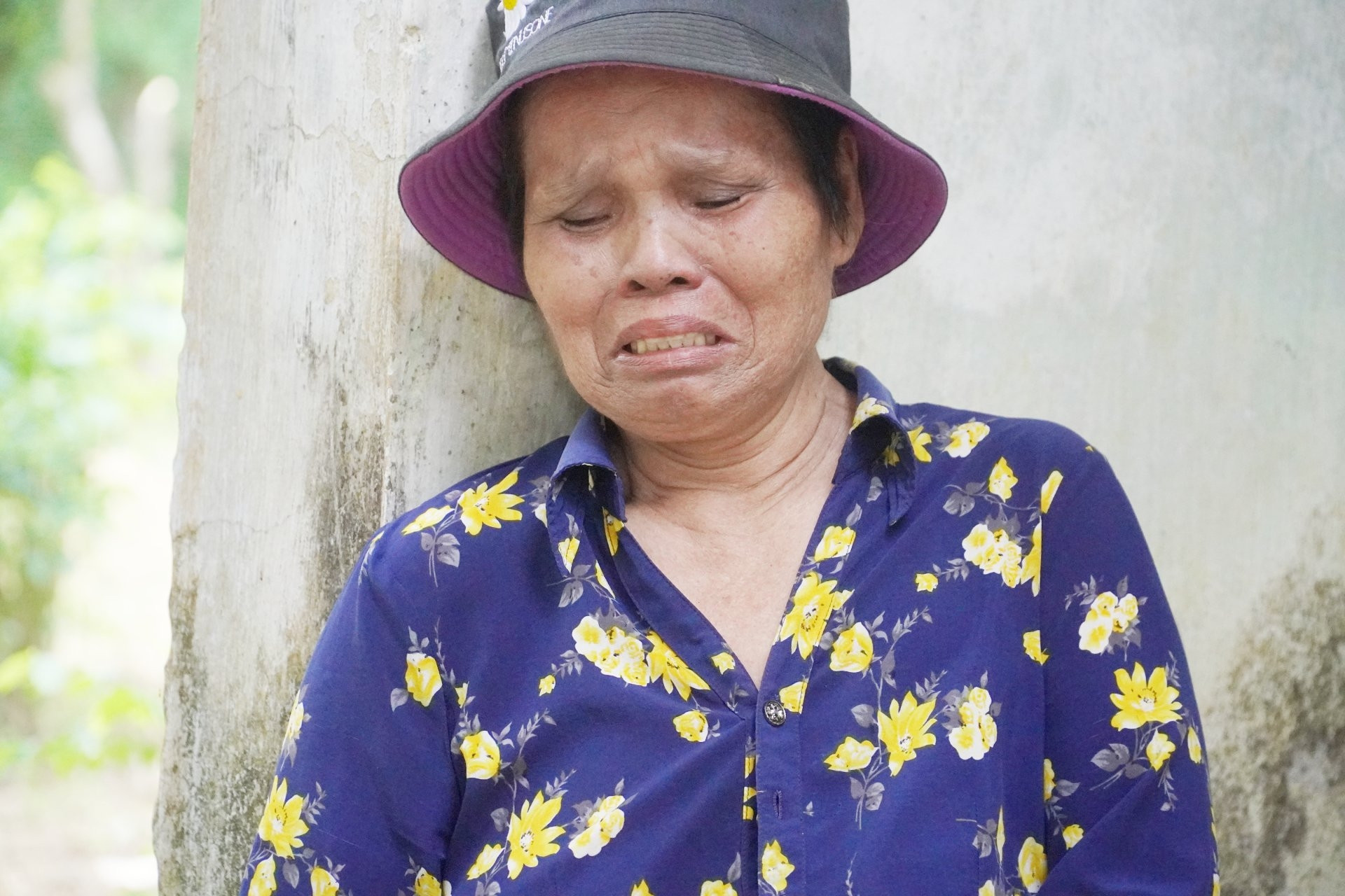Sống một mình, người phụ nữ 72 tuổi mắc bệnh hiểm nghèo không còn tiền điều trị