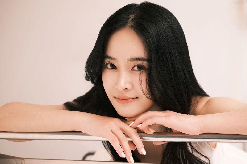 Tiết lộ về thạc sĩ đạo diễn chỉ cao 1,56m đóng cùng diễn viên nghìn tỷ Tuấn Trần
