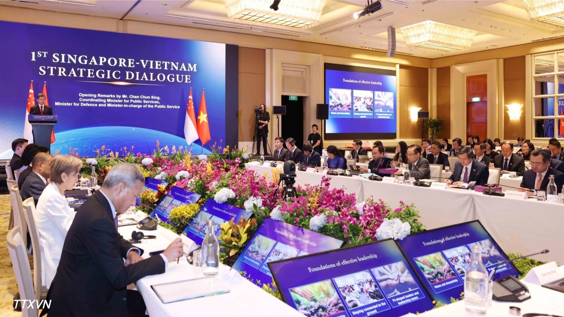 vna potal thuong truc ban bi thu tran cam tu dong chu tri doi thoai chien luoc viet nam singapore lan thu nhat 8979697 680.avif