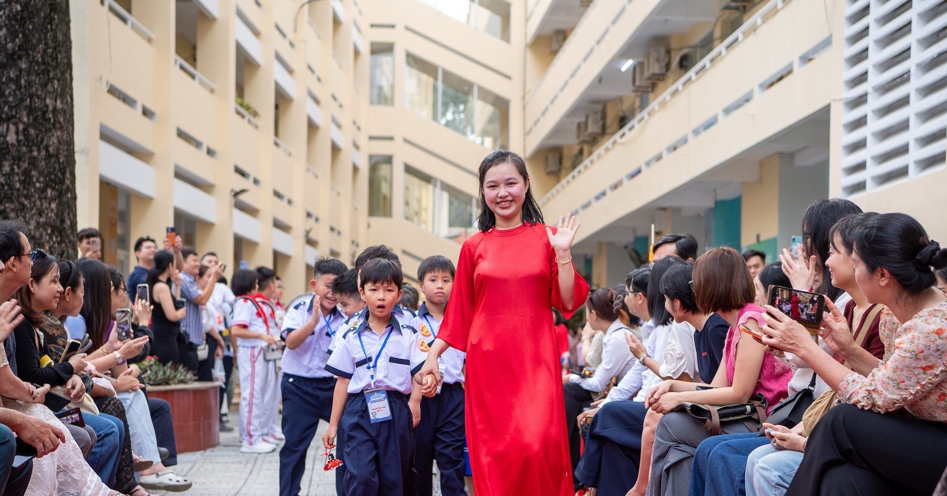 Loạt trường công lập ở trung tâm TPHCM không còn tên cũ sau sắp xếp