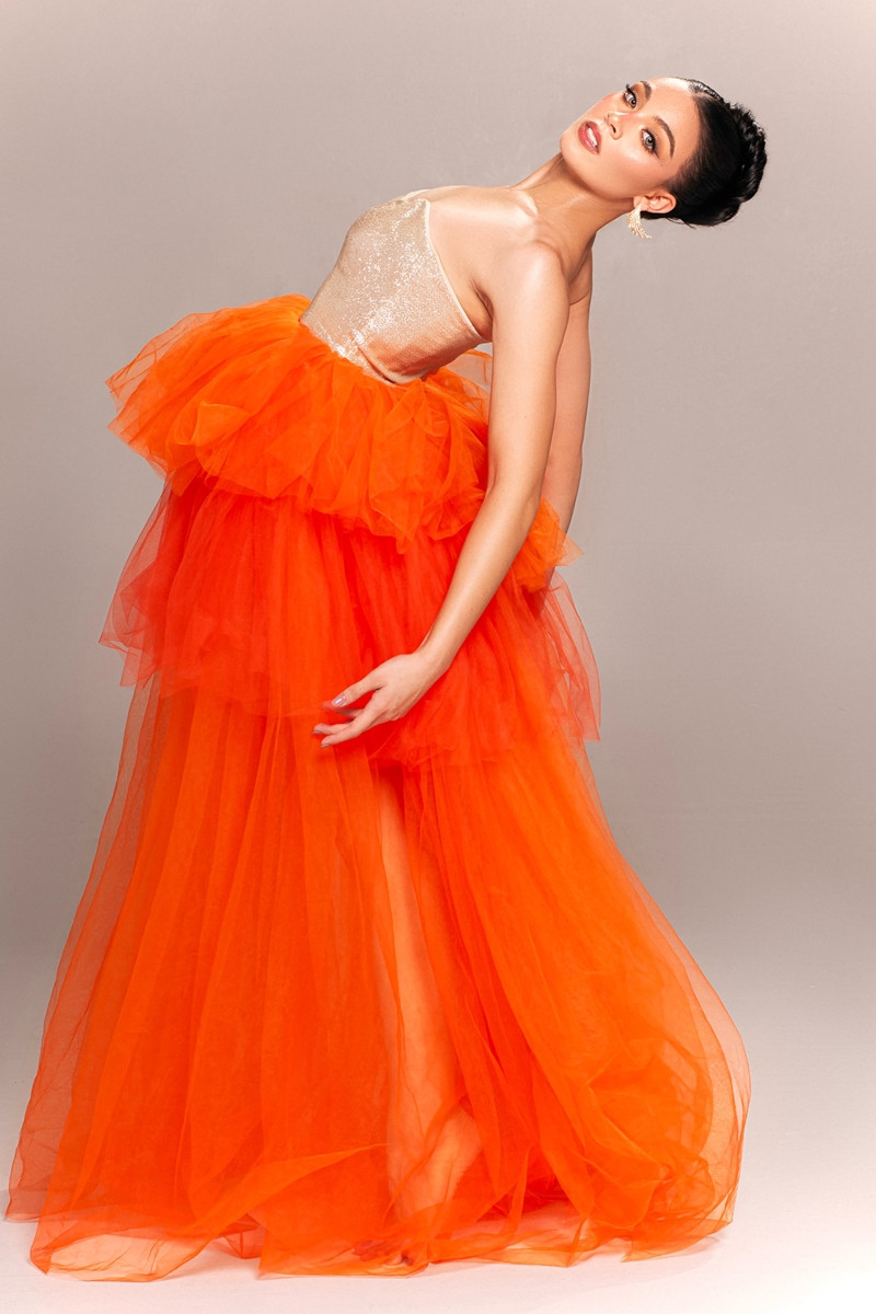 https://static-images.vnncdn.net/vps_images_publish/000001/000003/2026/8/26/miss-philipines-003-1974.jpg