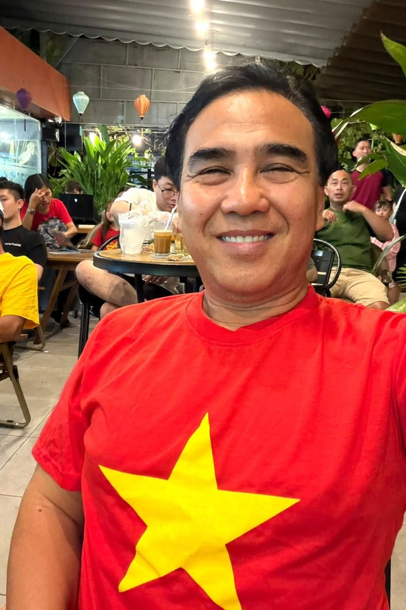 Quyen Linh.jpg