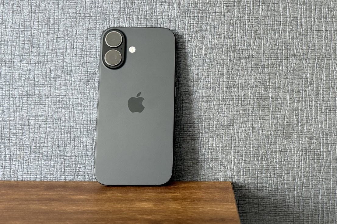 Smartphone bán chạy nhất thế giới lại gọi tên iPhone 17