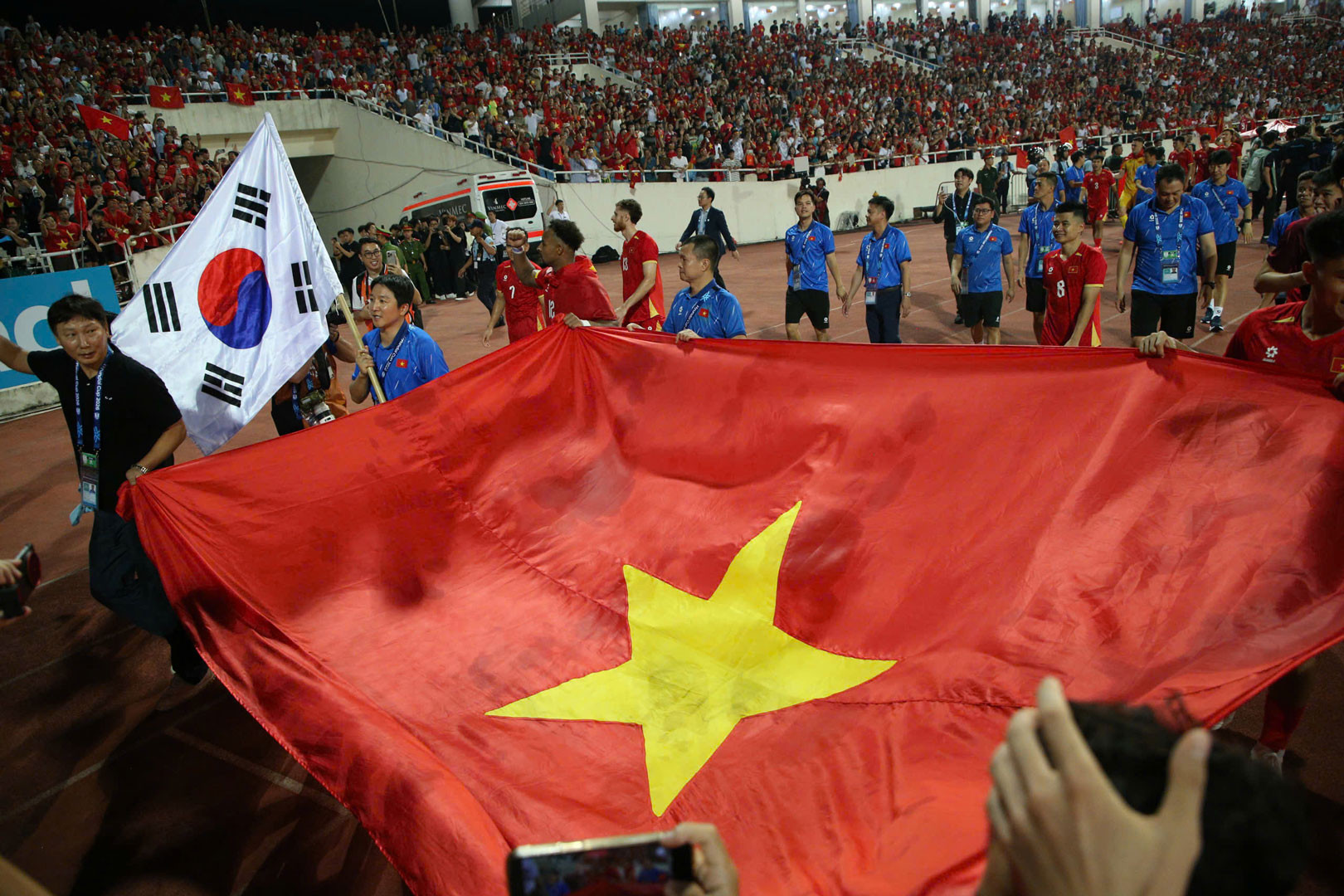 Viet Nam vo dich 2.jpg