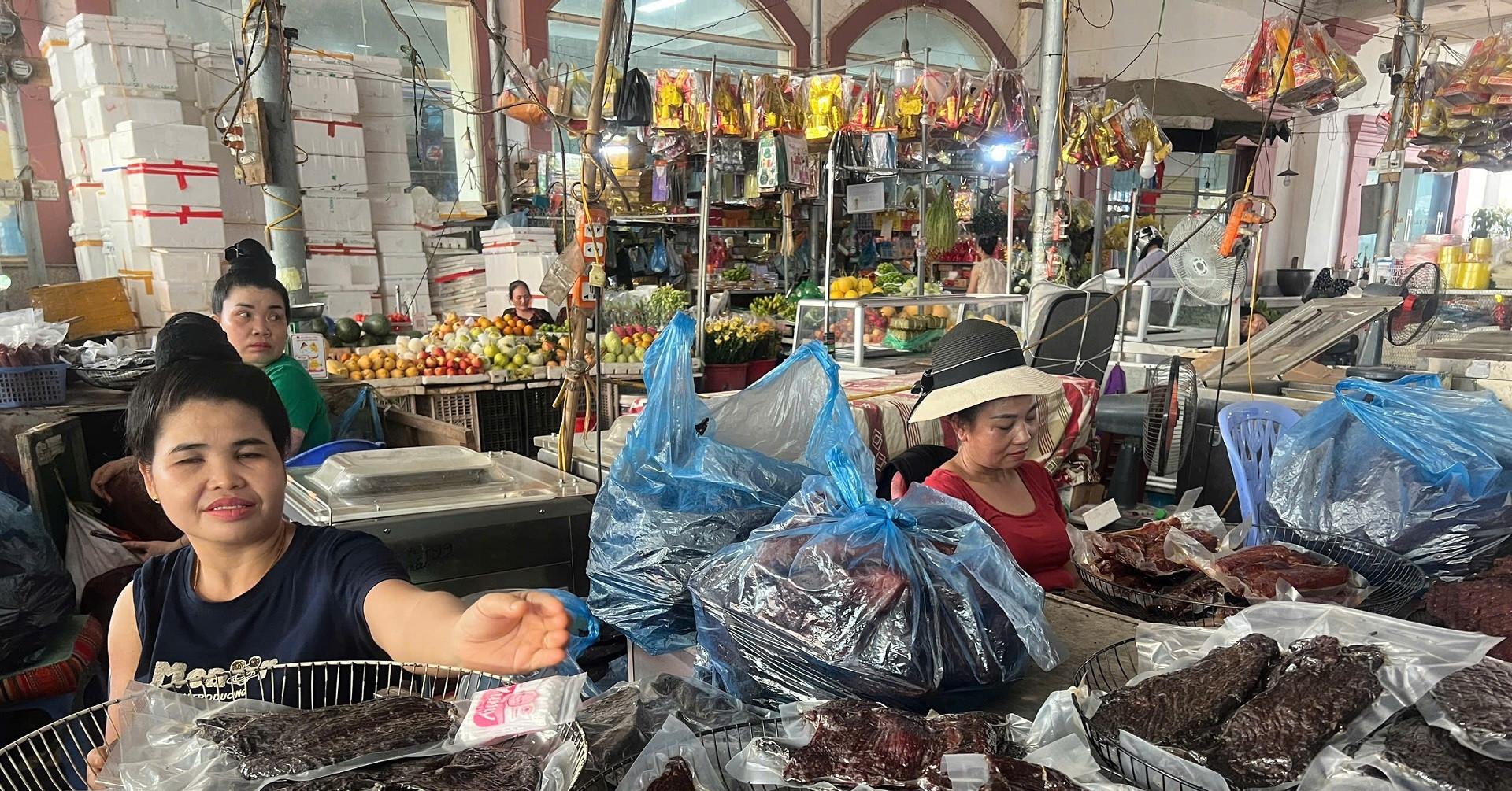 Hải SaPa TV bán thịt trâu Ấn Độ giả đặc sản: Chủ hàng Tây Bắc sợ vạ lây
